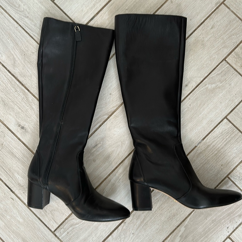 Excellent condition Stuart Weitzman knee high boots size 8.5